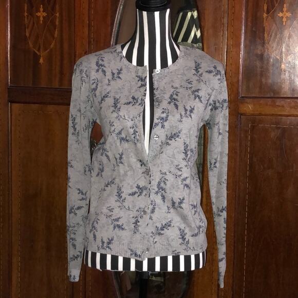Laura Ashley CottageCore Boho Gray Floral Sweater / Cardigan Small - Picture 1 of 7